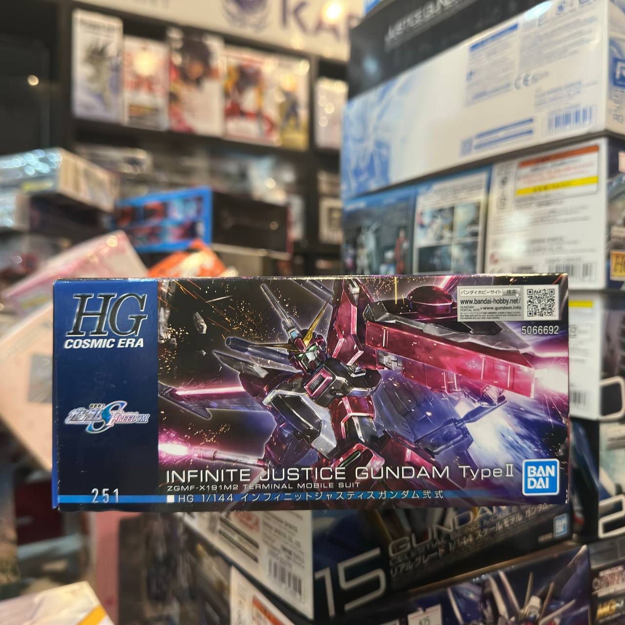 1/144 HGCE Infinite Justice Gundam